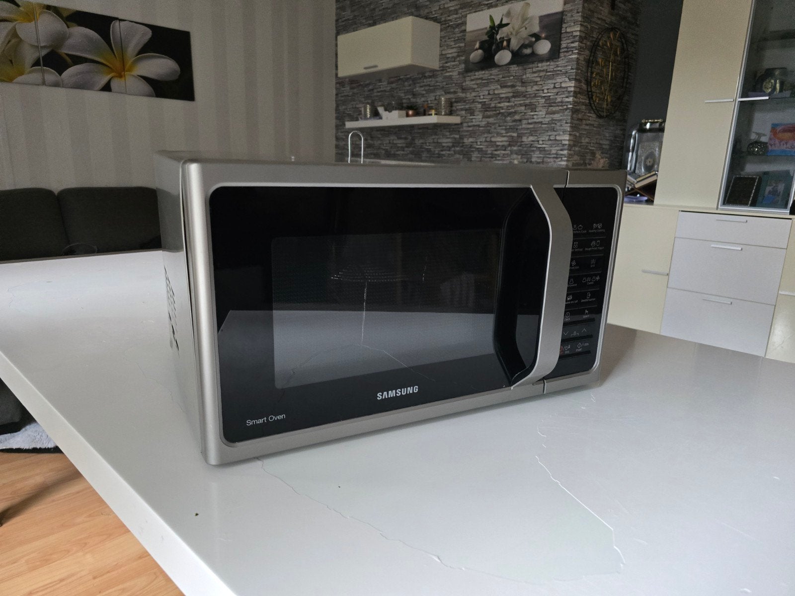 Nette Samsung Combi-magnetron - Zilver/Zwart, Minder dan 45 cm, Gebruikt, Ophalen of Verzenden, Combi-oven