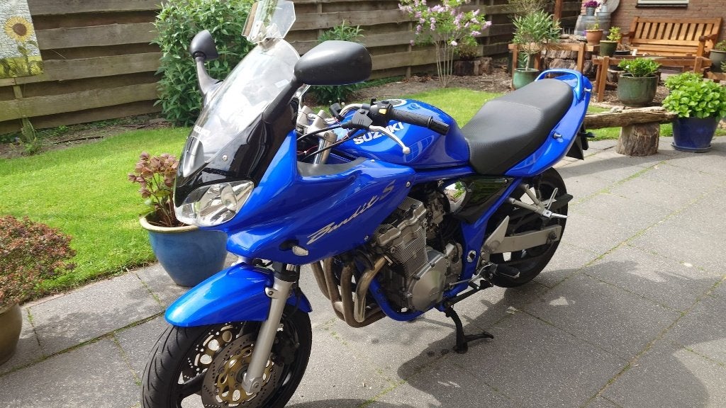 Suzuki Bandit GSF 600 S (1250 euro zo mee), Sportuitlaat, 4 cilinders, Motorrijbewijs A, Gebruikt