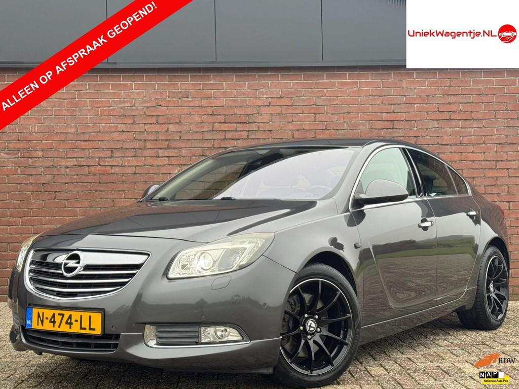 Opel Insignia 2.8 T COSMO 4x4 | LEDER! | NAVI! | XENON!, Automaat, Euro 5, Zwart, Automatische klimaatregeling