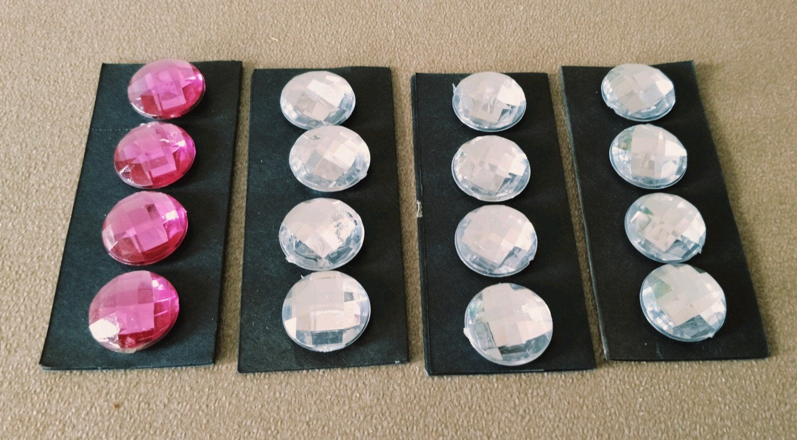16 DIAMANT MAGNEETJES*KOELKAST*MEMO BORD enz, Verzenden, Zo goed als nieuw