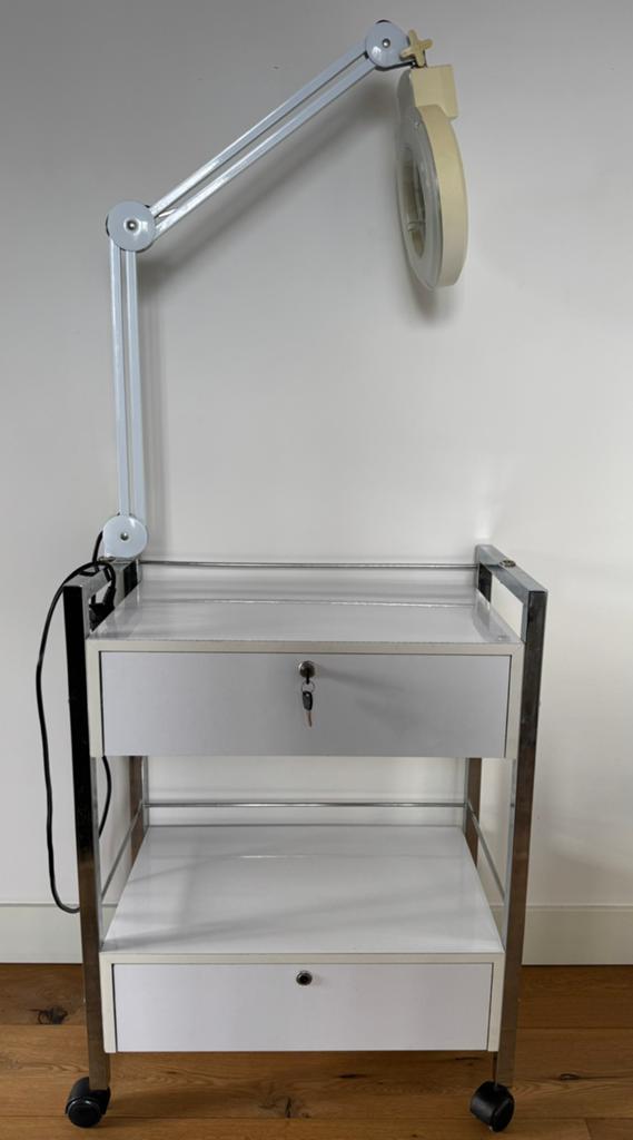 Werkkar/trolley met loeplamp, Ophalen, Gebruikt