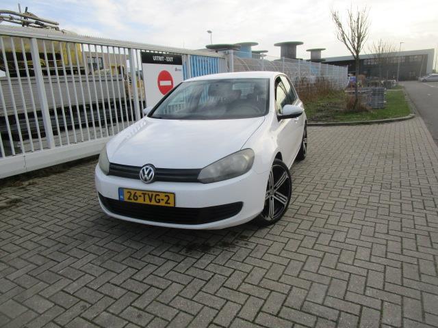 Volkswagen Golf 1.6 TDI Trendline BlueMotion, Auto's, Volkswagen, Voorwielaandrijving, Euro 5, Gebruikt, 4 cilinders