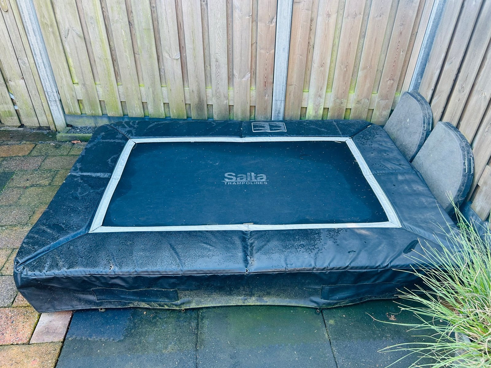Salta Trampoline 214x153 cm Zwart, Ophalen, Gebruikt