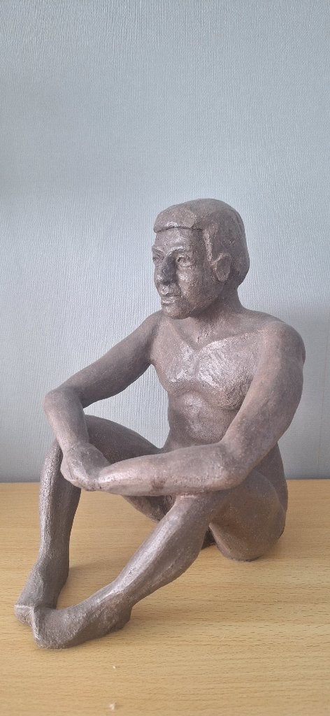 Beeld Naakte man., Ophalen, Handgemaakt, 20 - 50 cm, Steen of Keramiek