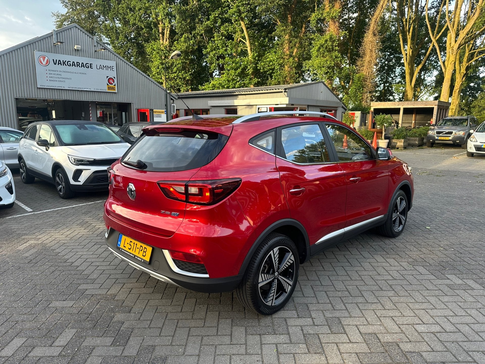 MG MG ZS EV Luxury 45 kWh , leer , navigatie , camera , pano, Auto's, MG, Dealer onderhouden, Gebruikt, Adaptive Cruise Control