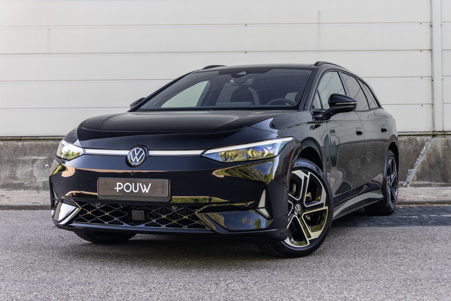 Volkswagen ID.7 Tourer 340pk GTX Limited Edition 86 kWh | Tr, Auto's, 12 maanden, 2240 kg, Zwart, 585 km