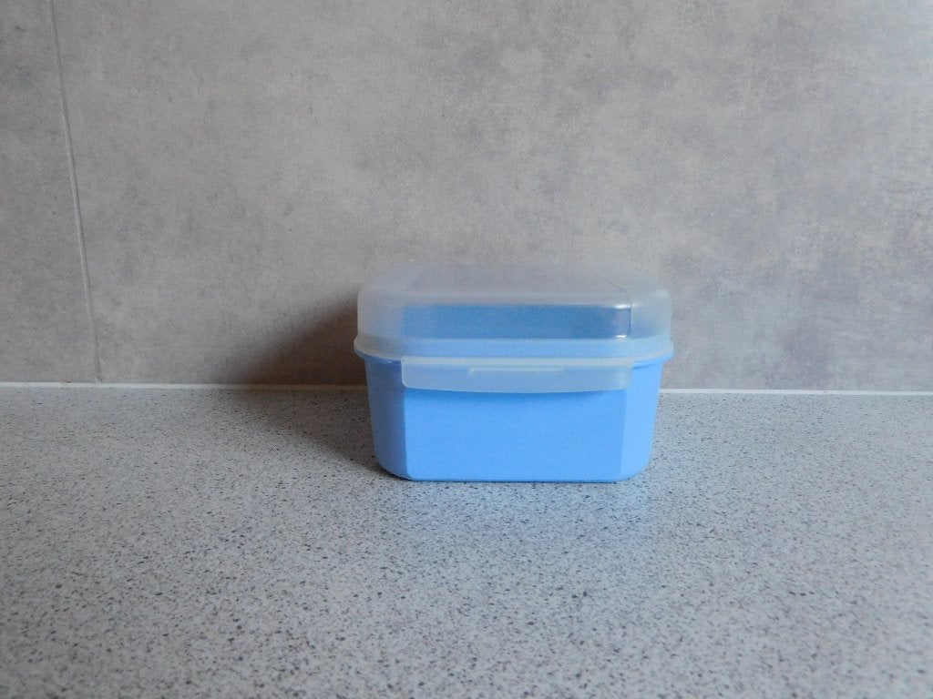 Tupperware Varia Doos 450 ml. Licht Blauw, Bewaardoos, Blauw, 450 ml, Ophalen of Verzenden