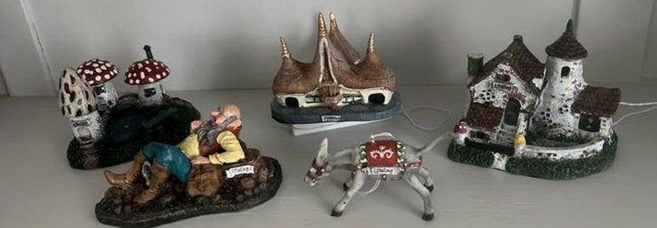 Nieuw Efteling huisjes ezeltje strekje, klein duimpje enz, Ophalen of Verzenden, Nieuw, Beeldje of Poppetje