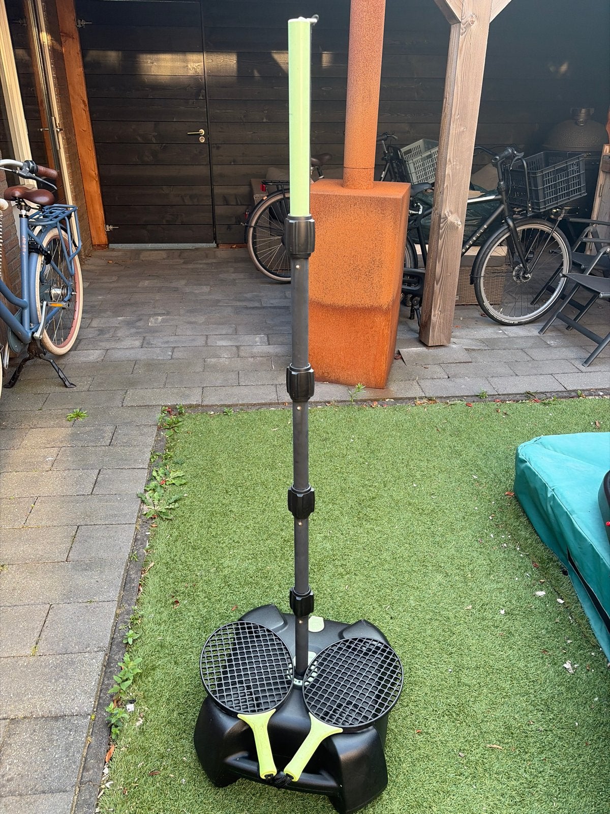 Tennispaal met standaard en rackets, Gebruikt, L00, Overige typen, Ophalen
