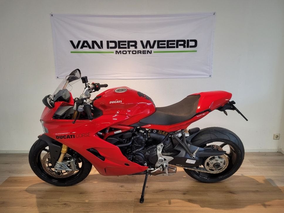 DUCATI DUCATI SUPERSPORT S (bj 2017), DUCATI, 2 cilinders, Motorrijbewijs A, Bedrijf