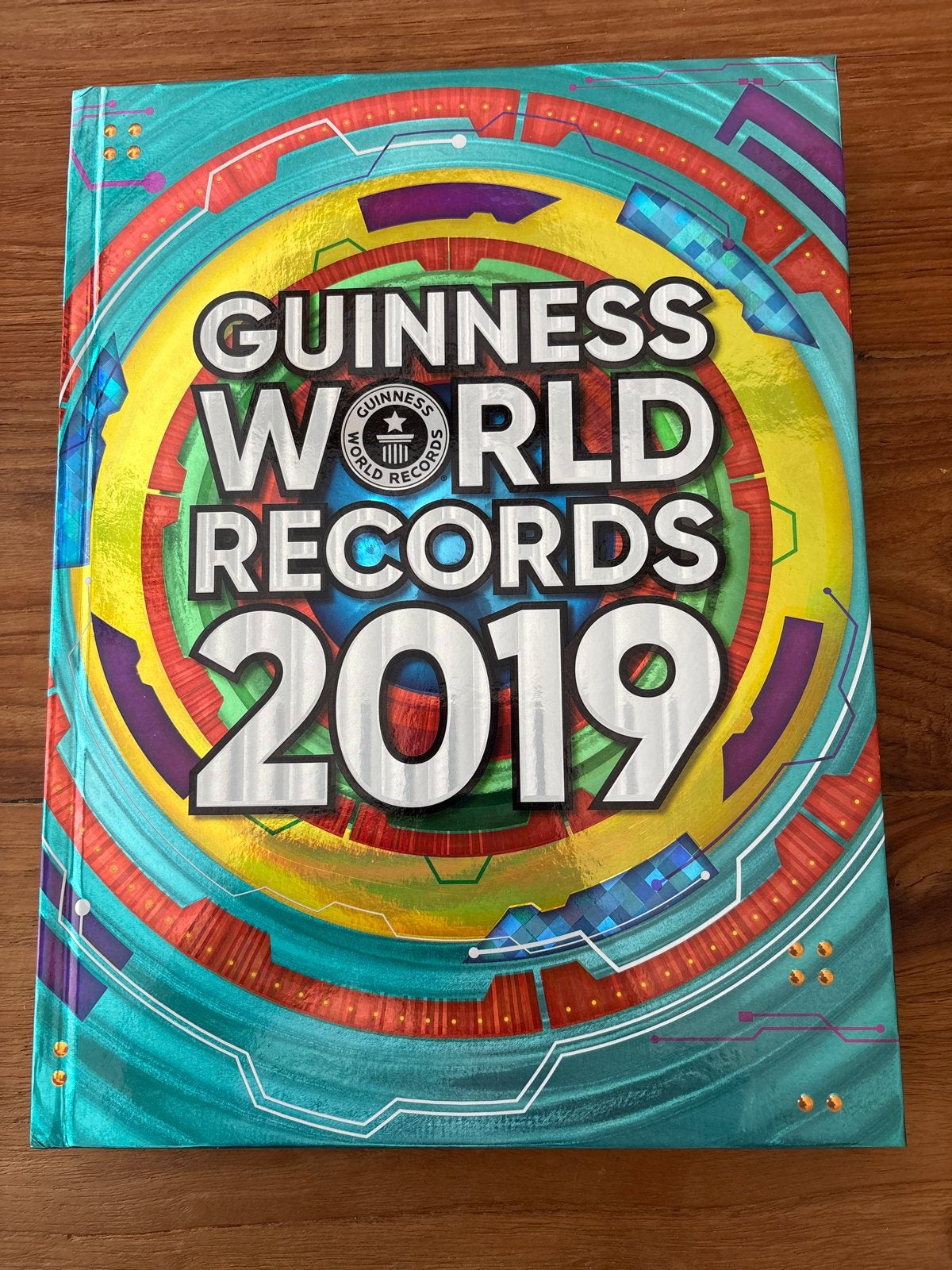 Guinness World Records 2019 Boek - Zo goed als nieuw, Ophalen of Verzenden, Zo goed als nieuw, Wereld overig