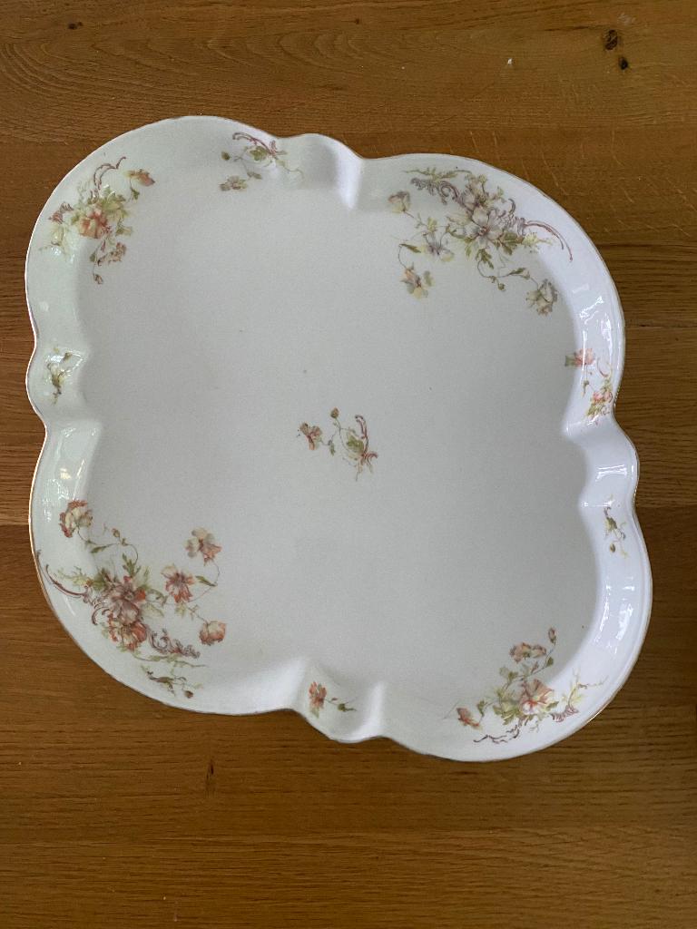 Schaal (Limoges), Gebruikt, Porselein of Keramiek, Schaal, Ophalen of Verzenden