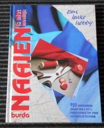 Burda Naaien is niet moeilijk handboek voor zelfmaakmode, Verzenden, Zo goed als nieuw, Vrouw, Burda