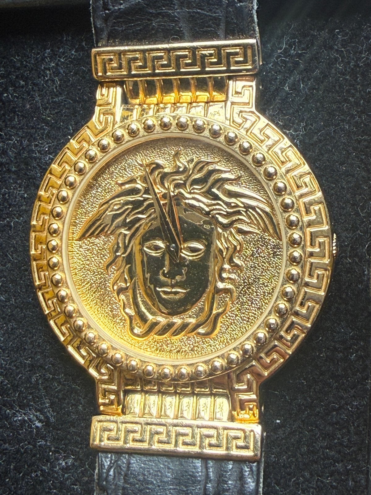 Versace Medusa Horloge – Vintage jaren ’90 – Swiss Made, Ophalen of Verzenden, Zo goed als nieuw, Leer, Overige merken