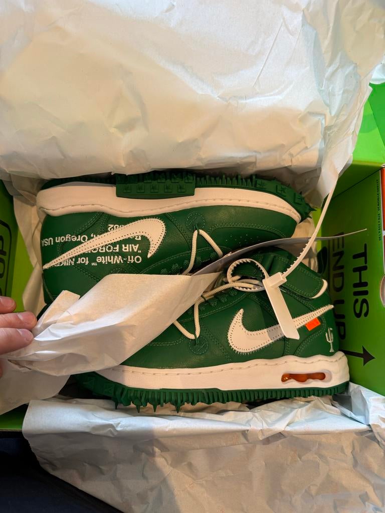 Nieuw Nike Air Force 1 Mid SP LTHR x Off-White - Groen, Ophalen of Verzenden, Nieuw, Overige kleuren, Sneakers of Gympen