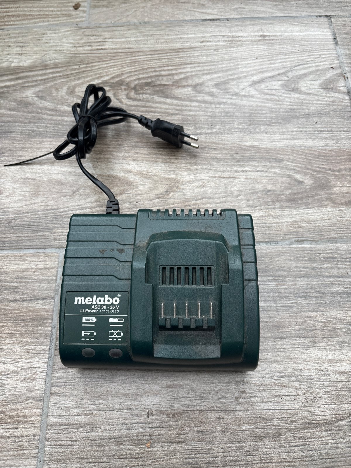 Metabo ASC 30-36 V Li-Power/LiHD Oplader, Ophalen of Verzenden, Gebruikt