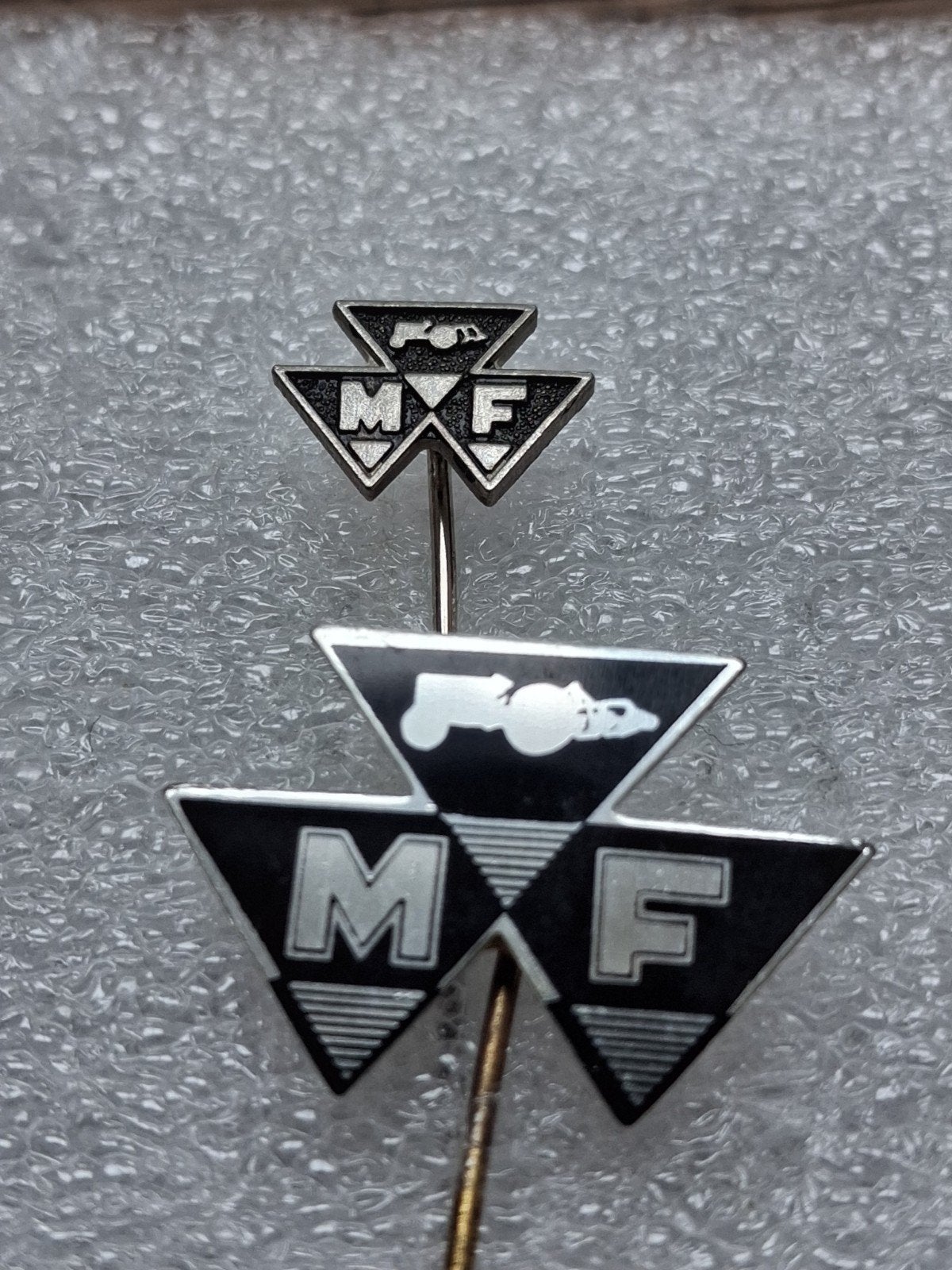 Speldjes MF Massey Ferguson tractor, Ophalen of Verzenden, Overige onderwerpen