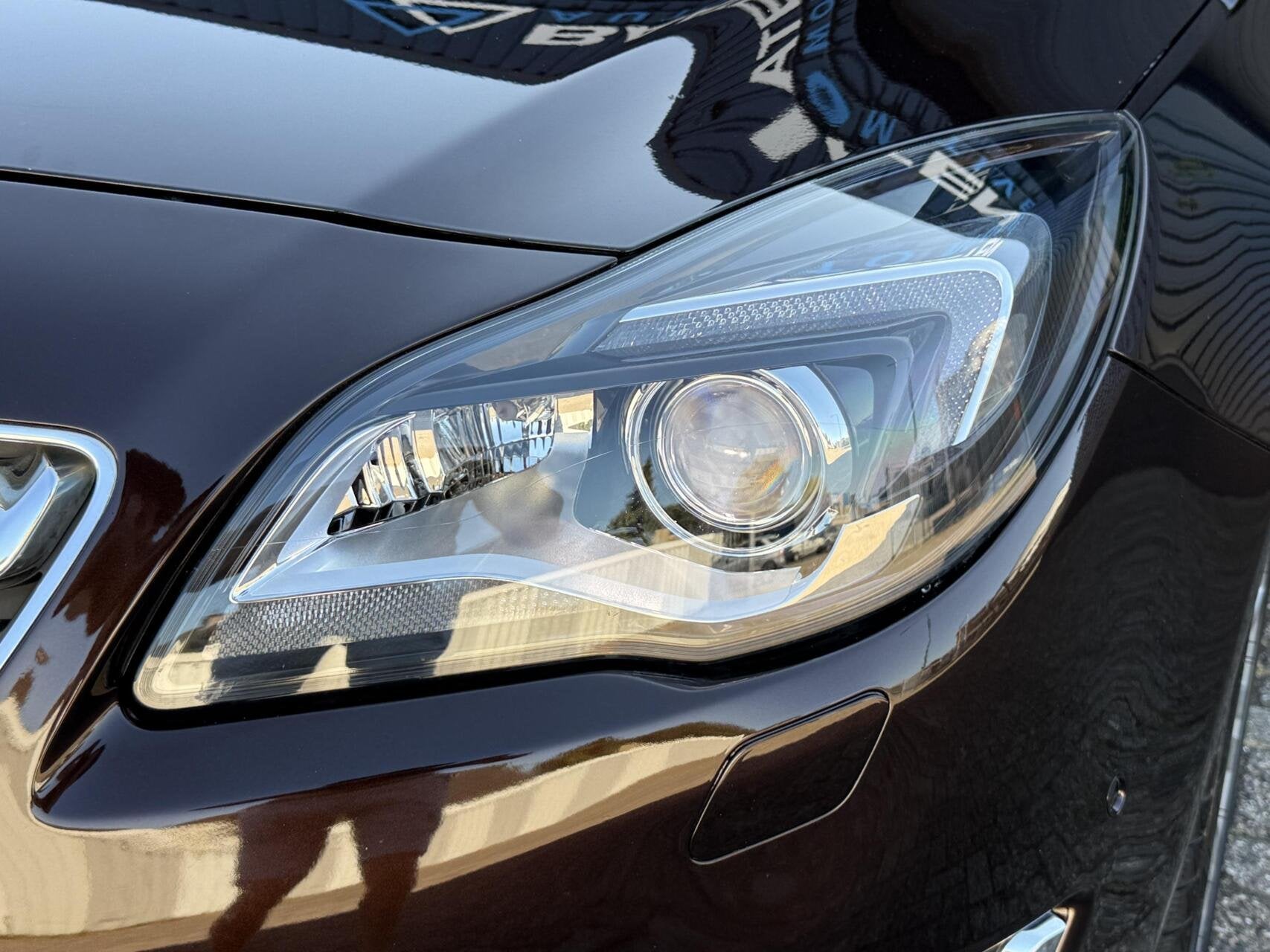 Foto 33 van Opel Insignia Sports Tourer 2.0 T Cosmo 4x4 250pk |Bose|Lede