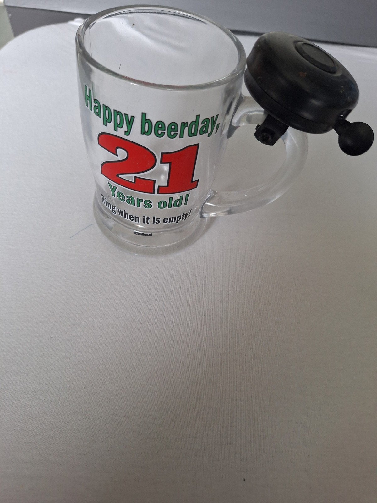 Grappig bierglas met bel, Ophalen of Verzenden, Zo goed als nieuw, Bierglas