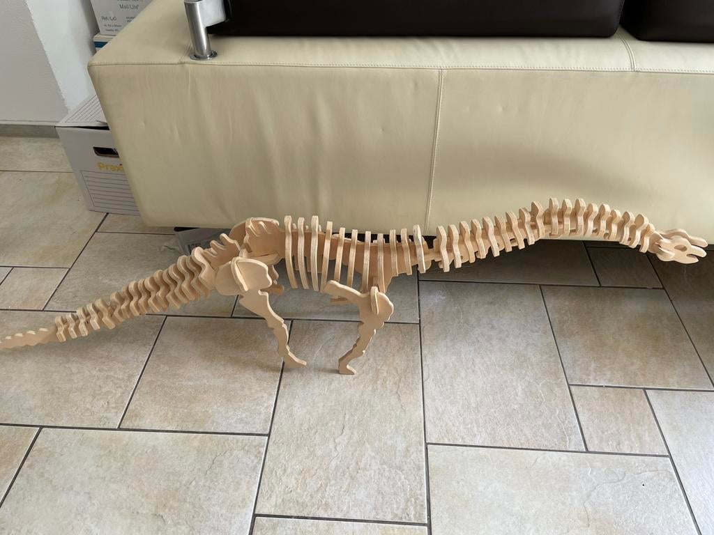 Houten dinosaurus bouwpakket te koop, Ophalen of Verzenden, Zo goed als nieuw