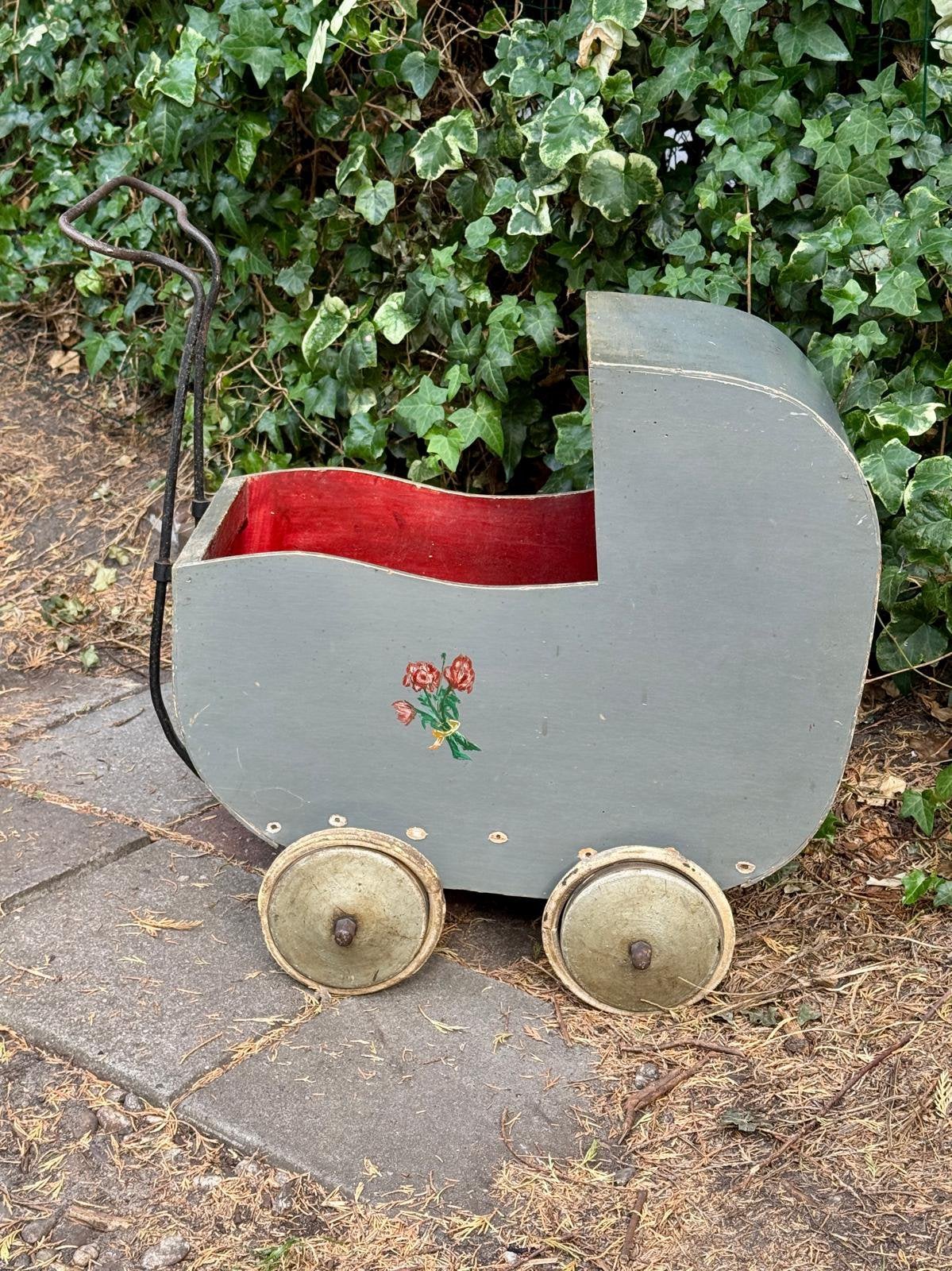 Handgemaakte poppenwagen - brocante - oude wagen voor poppen, Ophalen, Zo goed als nieuw, Duw- of Trekspeelgoed