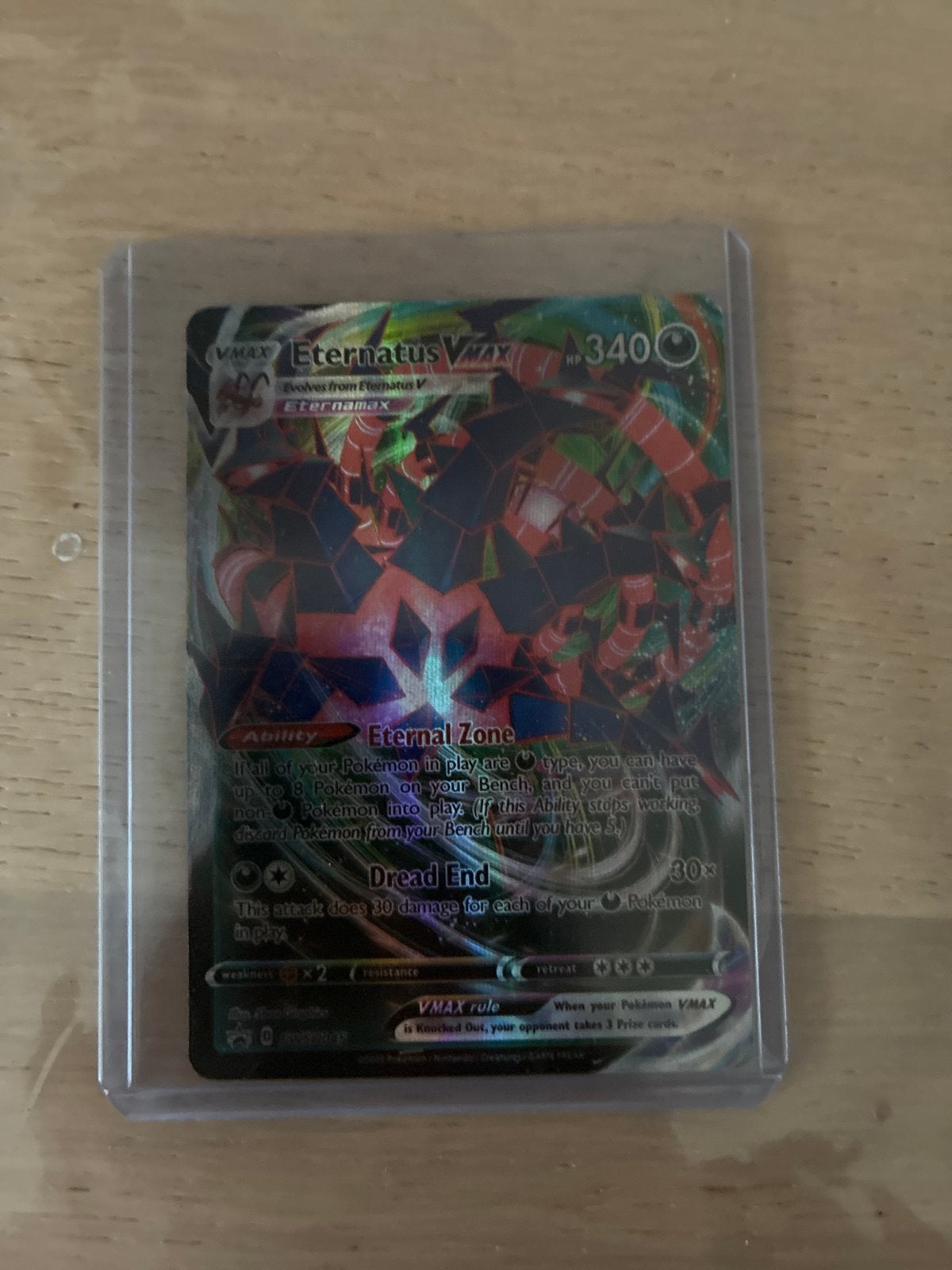 Pokémon TCG Eternatus VMAX (Dread End) - Zo goed als nieuw, Ophalen of Verzenden, Zo goed als nieuw, Losse kaart, Foil