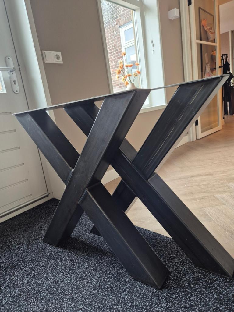 Stalen X tafelpoot 72 cm, Huis en Inrichting, Tafelonderdelen, Ophalen, Tafelpoot, 50 tot 100 cm, Vierkant