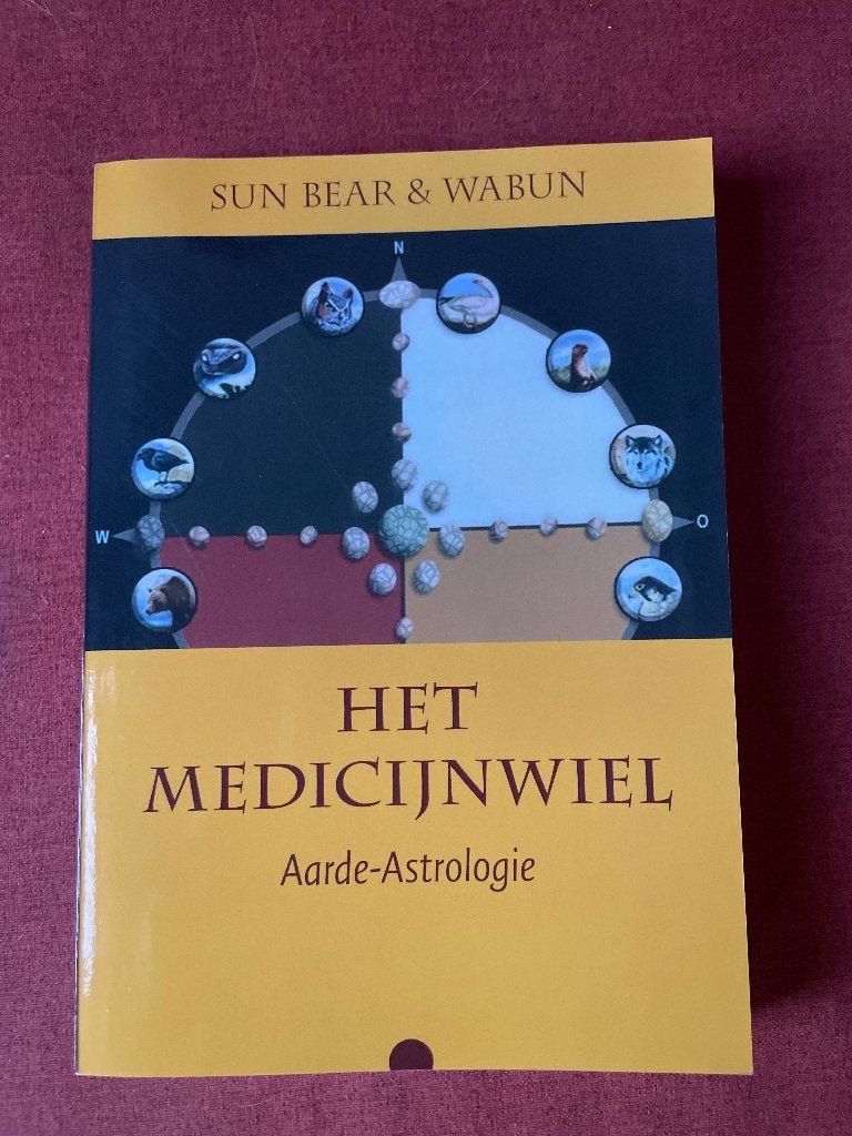 Het medicijnwiel aarde-astrologie, Achtergrond en Informatie, Astrologie, Ophalen of Verzenden, Sun bear& Wabun