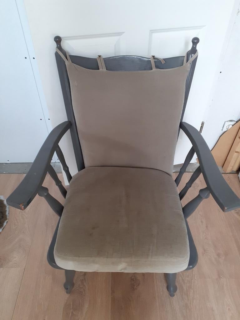Stoel gratis af te halen, Ophalen, Gebruikt, Eén