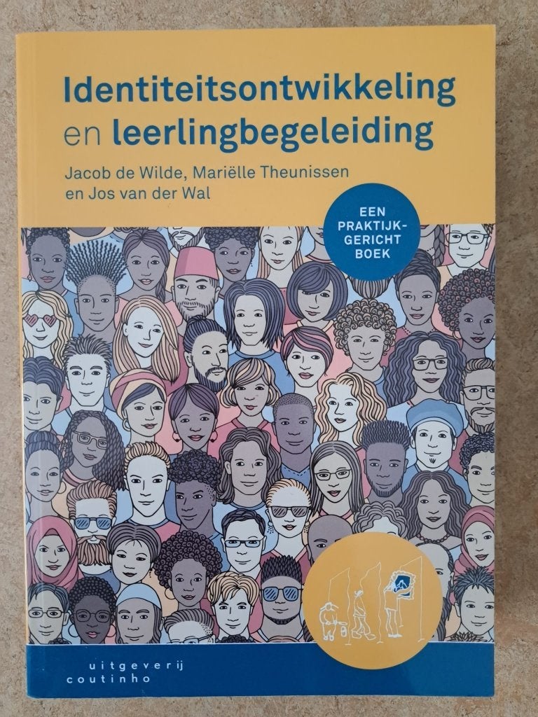 Identiteitsontwikkeling en leerlingbegeleiding, Boeken, Zo goed als nieuw, Jacob de Wilde; Mariëlle Theunissen; Jos van der Wal