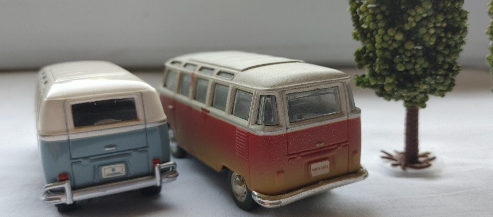 VW bus T1 2x 1:43, Verzenden, Zo goed als nieuw, Auto, Overige merken