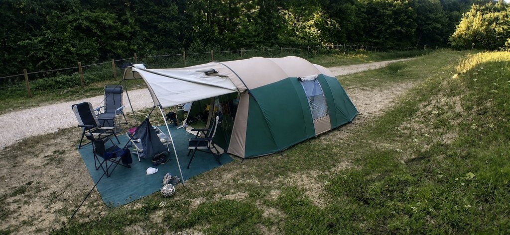 Falco Zeearend 4 Ruime tunneltent voor 4 personen, ideaal vo, Caravans en Kamperen, Ophalen, Gebruikt, Tot en met 4