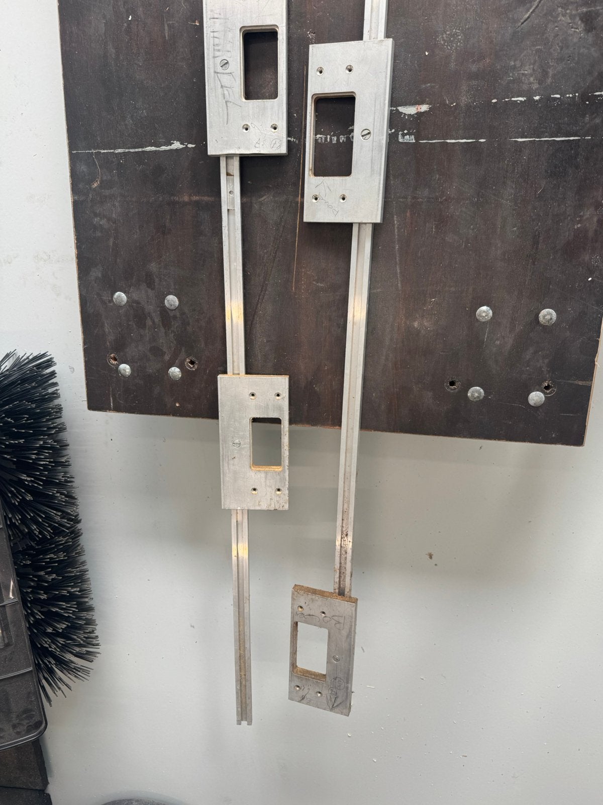 Aluminium freesmallen voor scharnieren 76 en 89, Ophalen, Gebruikt, Overige materialen, Scharnier