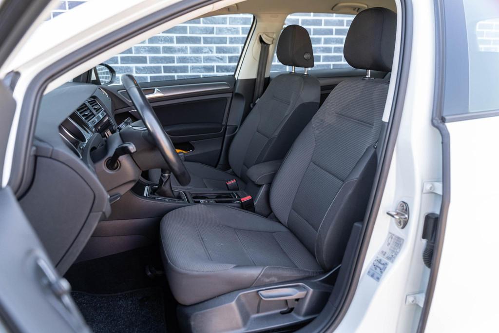 Volkswagen Golf 1.0 TSI R-line Comfortline | Navigatie | Par, Auto's, Stof, Gebruikt, Wit, Origineel Nederlands