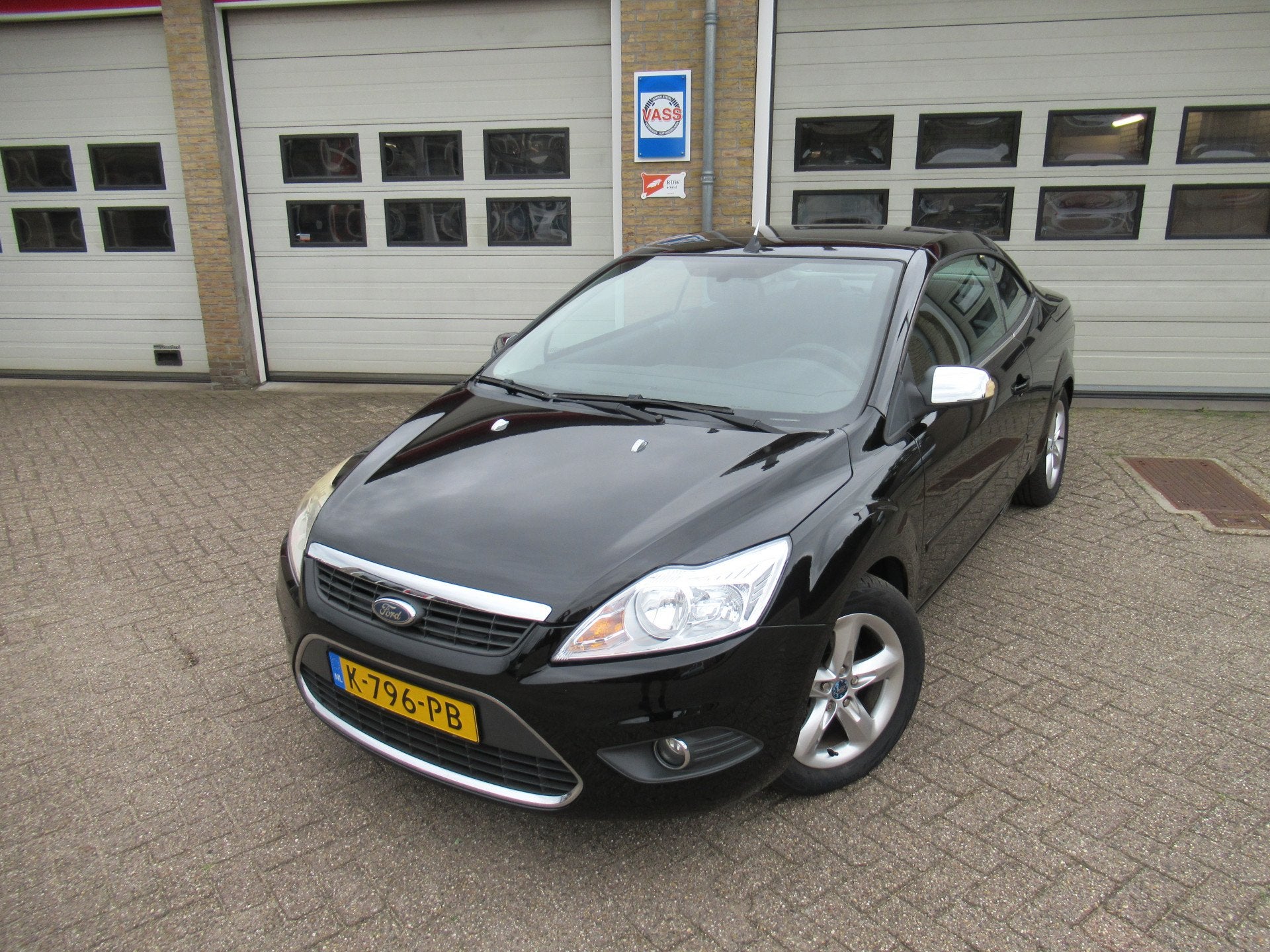 Ford FOCUS Coupe-cabriolet 1.6 Trend HANDEL : cabriodak gaat, Auto's, Ford, 1596 cc, Gebruikt, 4 cilinders, Cabriolet