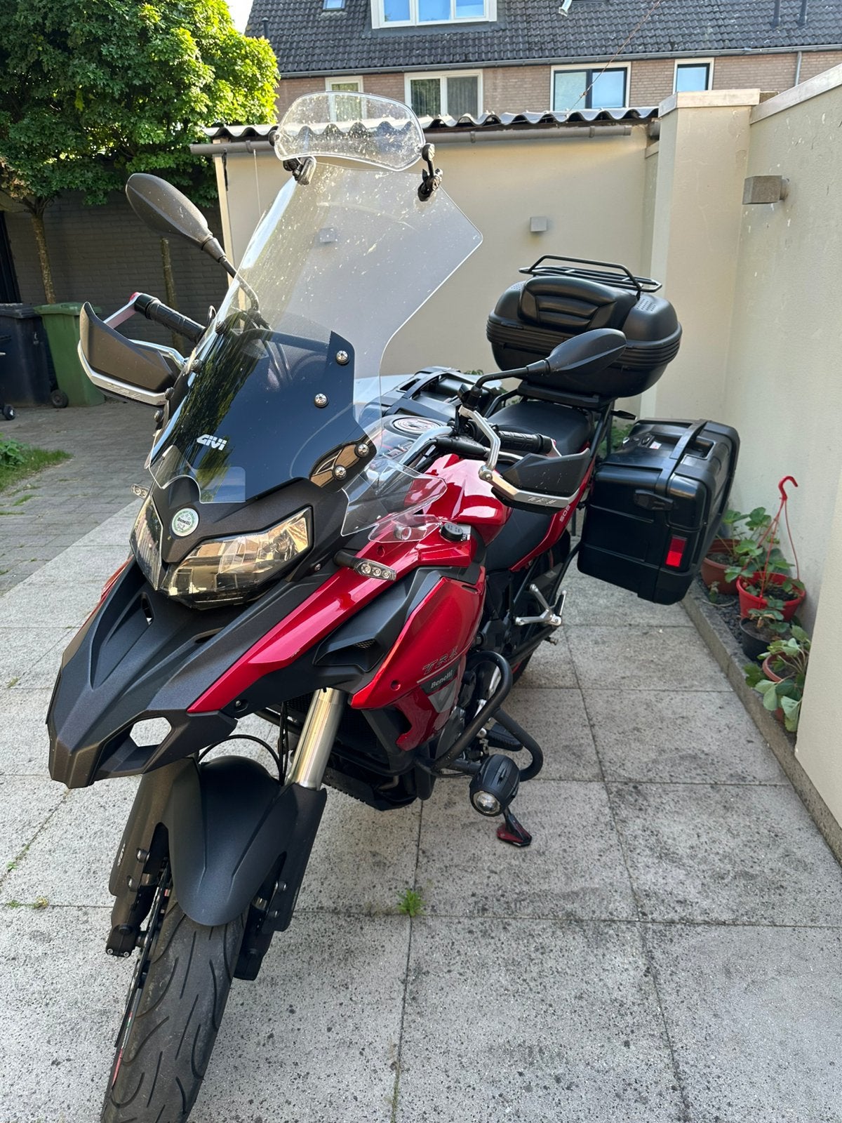 Benelli trk 502, Motoren, 2 cilinders, 499 cc, Particulier, Overig