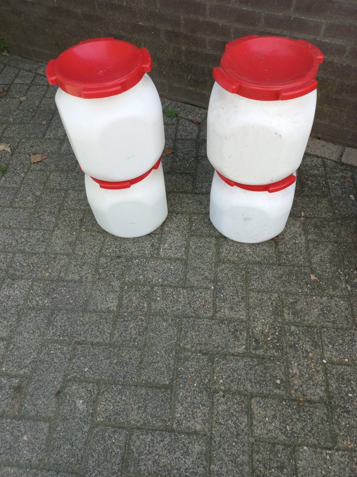 4 stuks vaatjes voor diervoeder of waspoeder, Ophalen