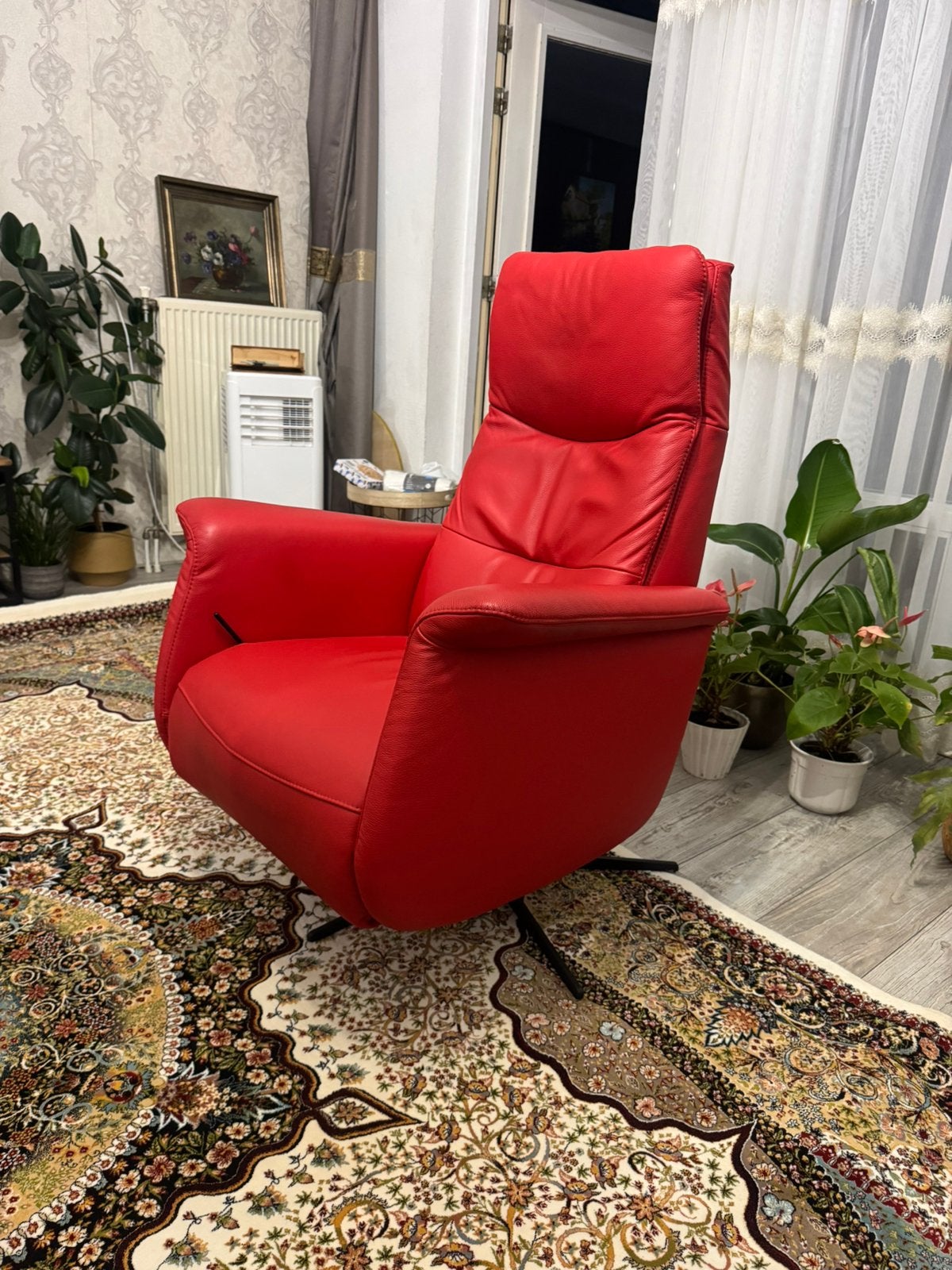 Relaxstoel €650 ophalen in Beverwijk, Huis en Inrichting, Ophalen, Zo goed als nieuw, 50 tot 75 cm