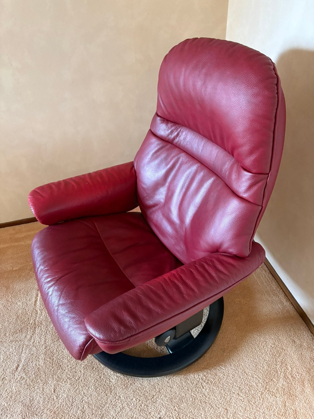 Relax stoel rood leer, Ophalen, Zo goed als nieuw, Leer, 50 tot 75 cm