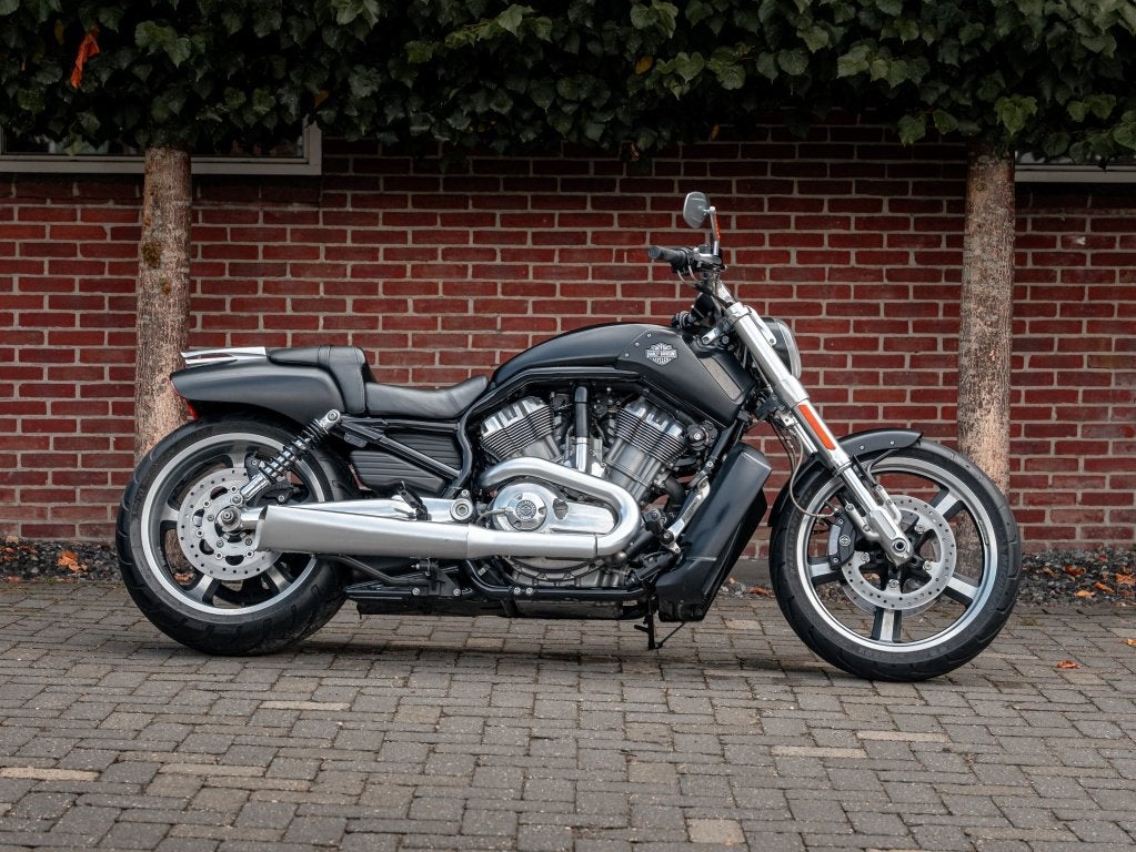Harley-Davidson VRSCF V-Rod Muscle (bj 2017), Motoren, Motoren | Harley-Davidson, Blue Bull B.V., Bedrijf, Meer dan 35 kW, Overig