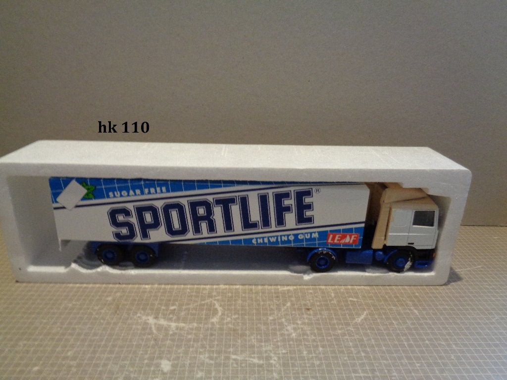 lin daf 95 met sportlife trailer, Ophalen of Verzenden, Zo goed als nieuw, Bus of Vrachtwagen, Lion Toys