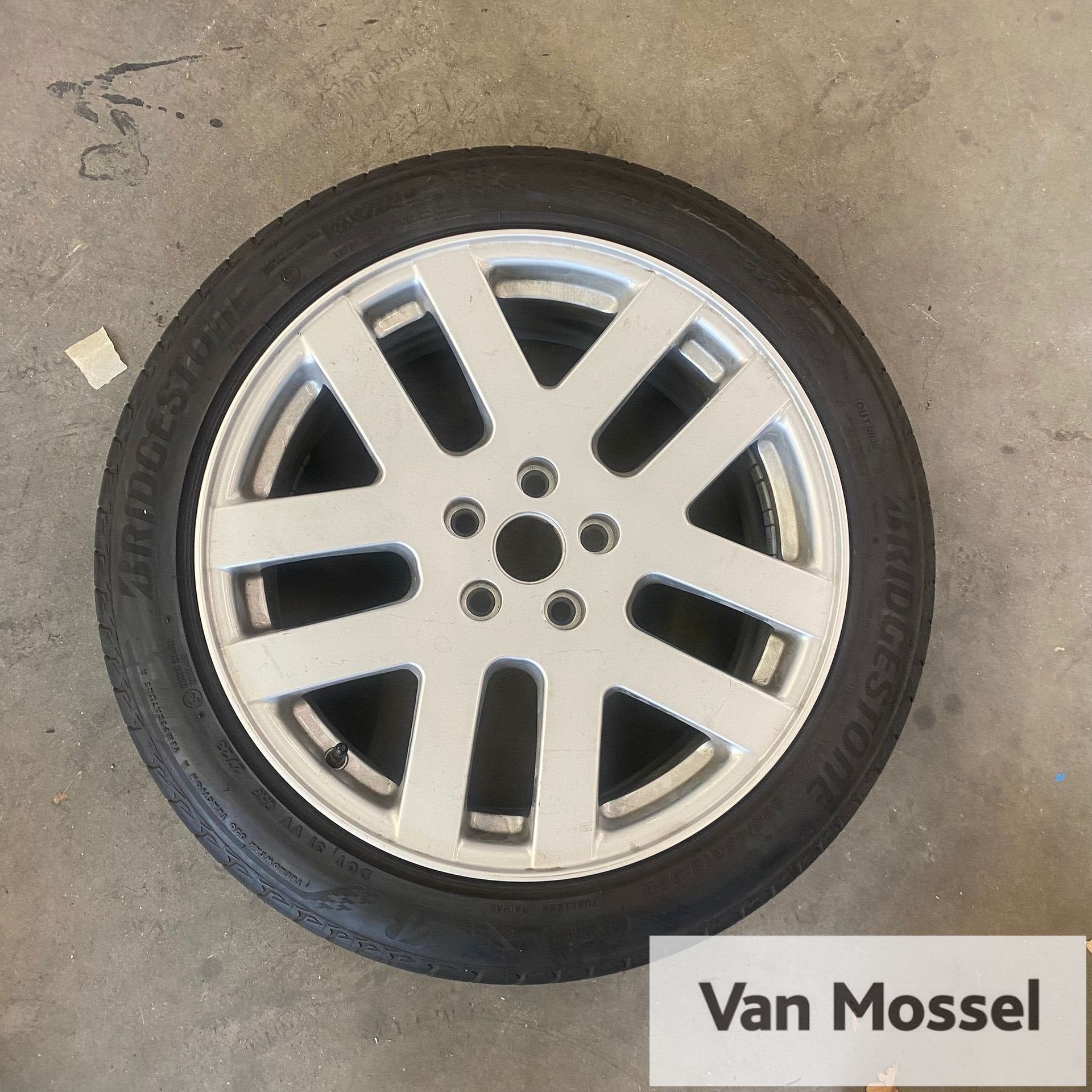MG 4 Bridgestone Turanza T005 EV 235/45/R18 98W, 18 inch, Gebruikt, -, -