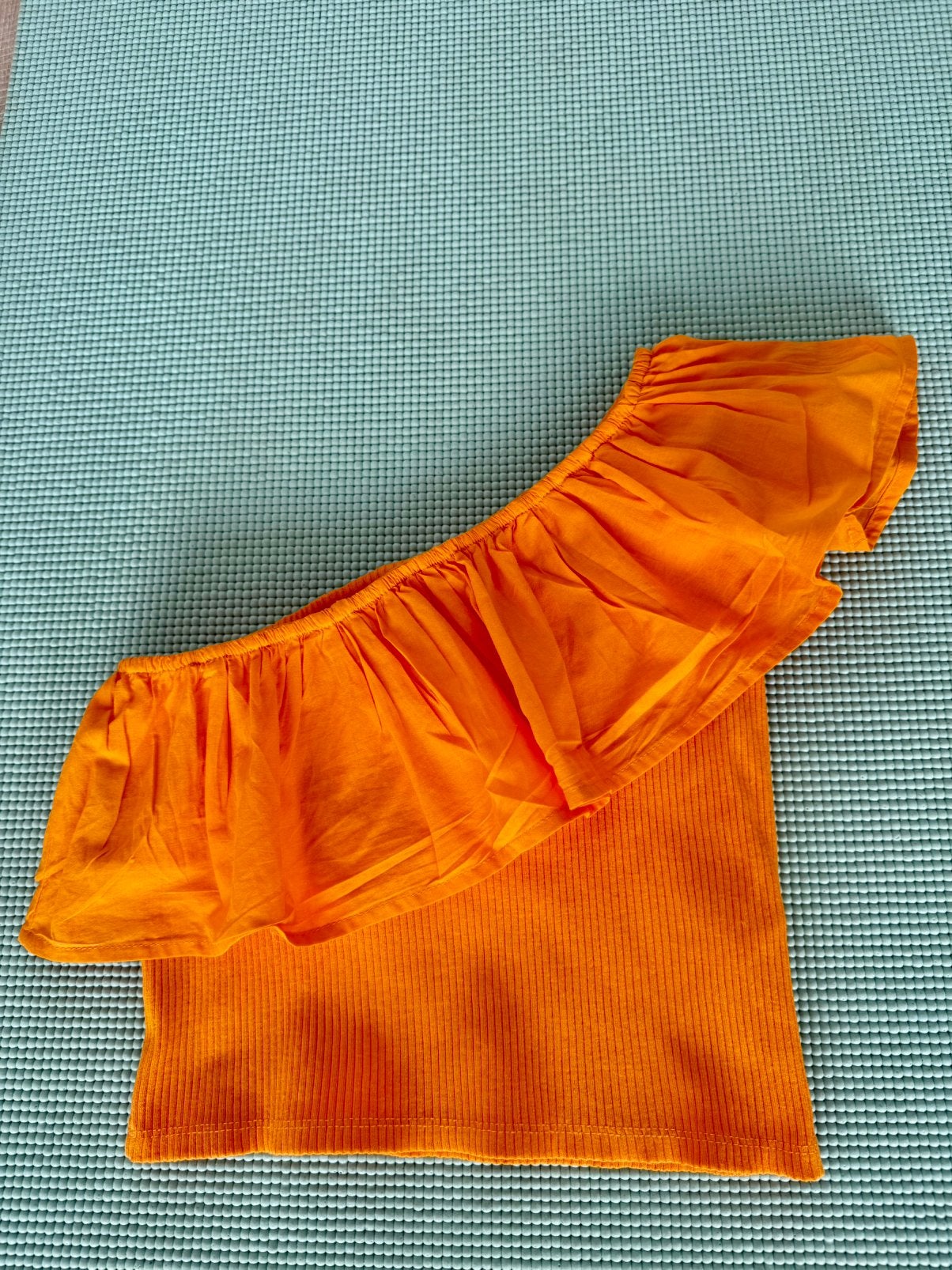 Top one shoulder oranje Zara maat 134 €5, Ophalen of Verzenden, Zo goed als nieuw, Meisje, Shirt of Longsleeve