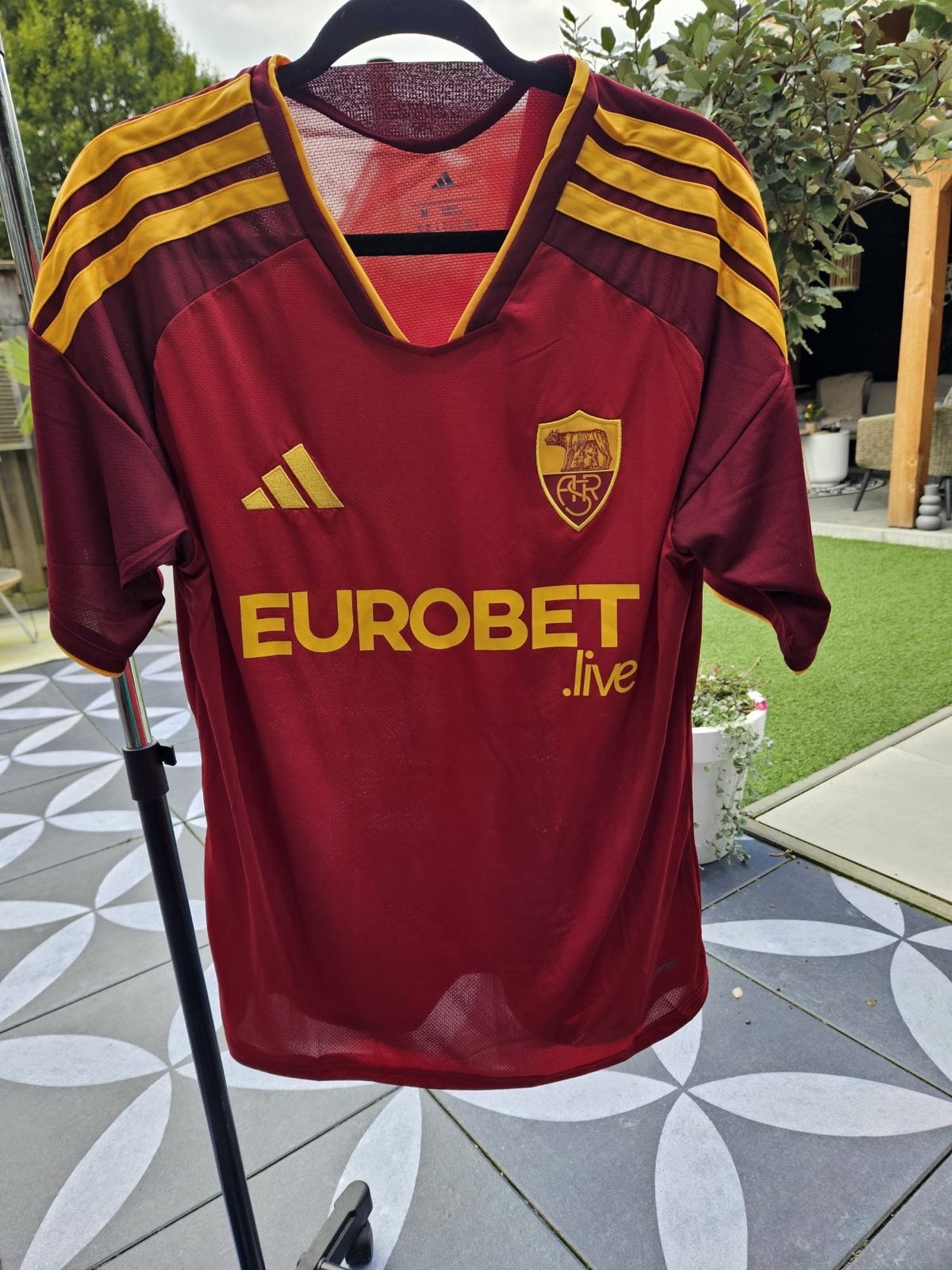 AS Roma Thuisshirt 2026/2027 - Maat M, Maat 48/50 (M), Nieuw, Ophalen of Verzenden, Voetbal