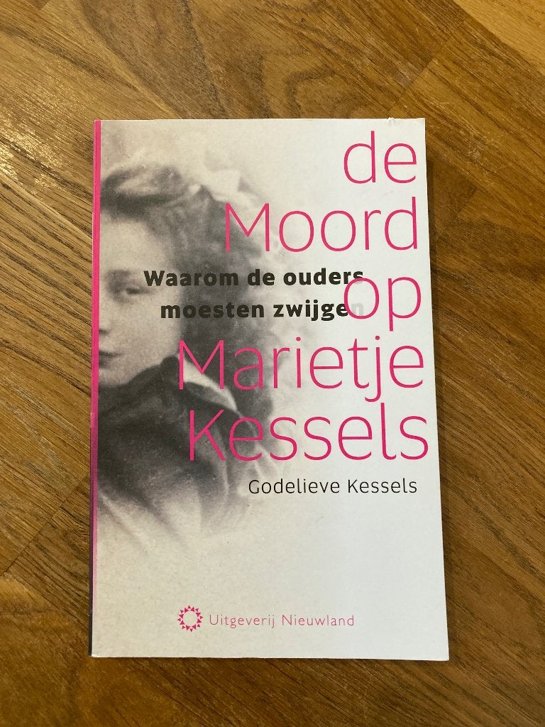 Boek de moord op Marietje Kessels, Boeken, Ophalen of Verzenden, Overige