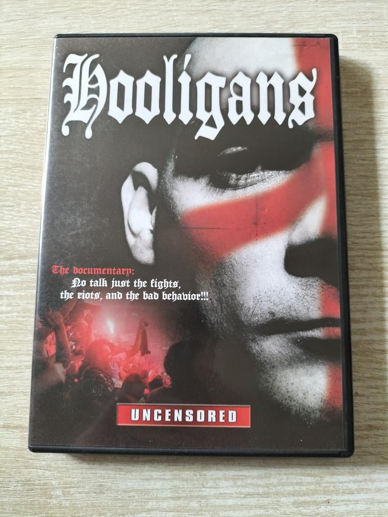 Hooligans, Ophalen of Verzenden
