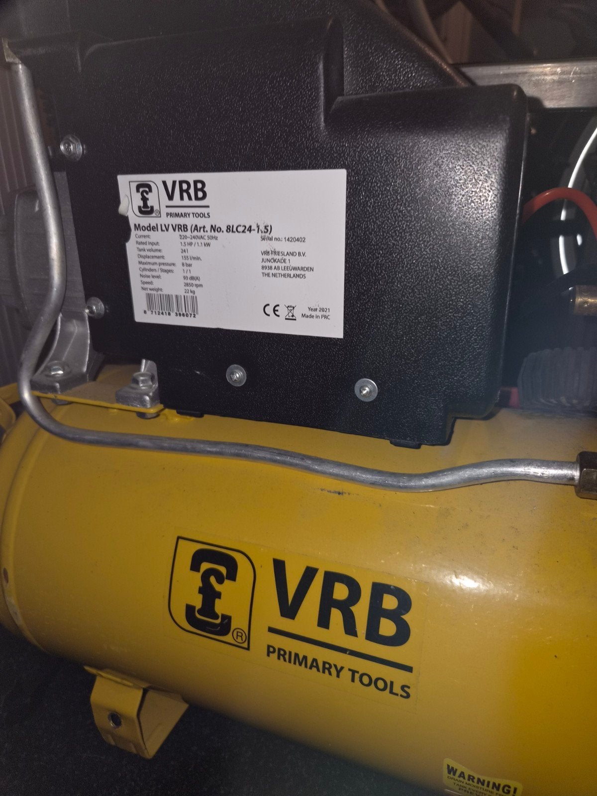 VRB LV VRB Compressor 24L - Zo goed als nieuw, Doe-het-zelf en Verbouw, Ophalen, Gebruikt, Minder dan 200 liter/min, 25 tot 100 liter
