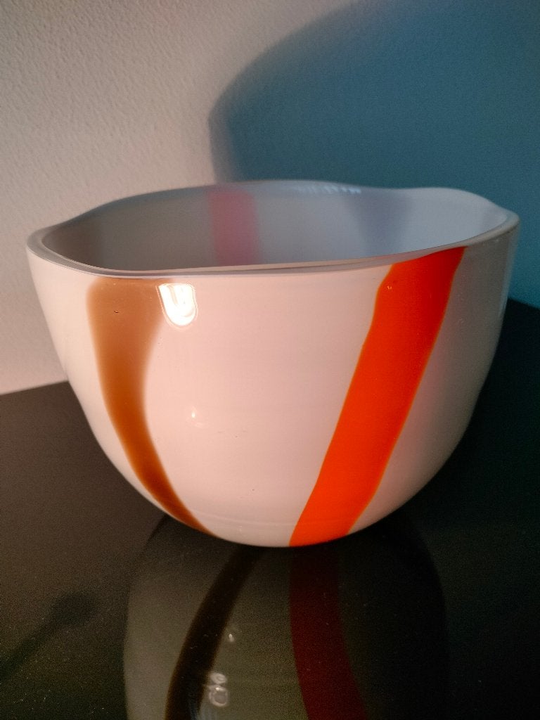 Schaal Europa Art Glass Glas Wit Oranje Olijf 2000, Ophalen of Verzenden