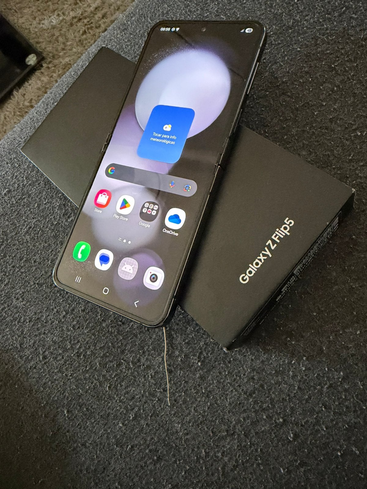 Samsung flip 5, Telecommunicatie, Mobiele telefoons | Samsung, Zwart, Ophalen of Verzenden, Zo goed als nieuw, 128 GB