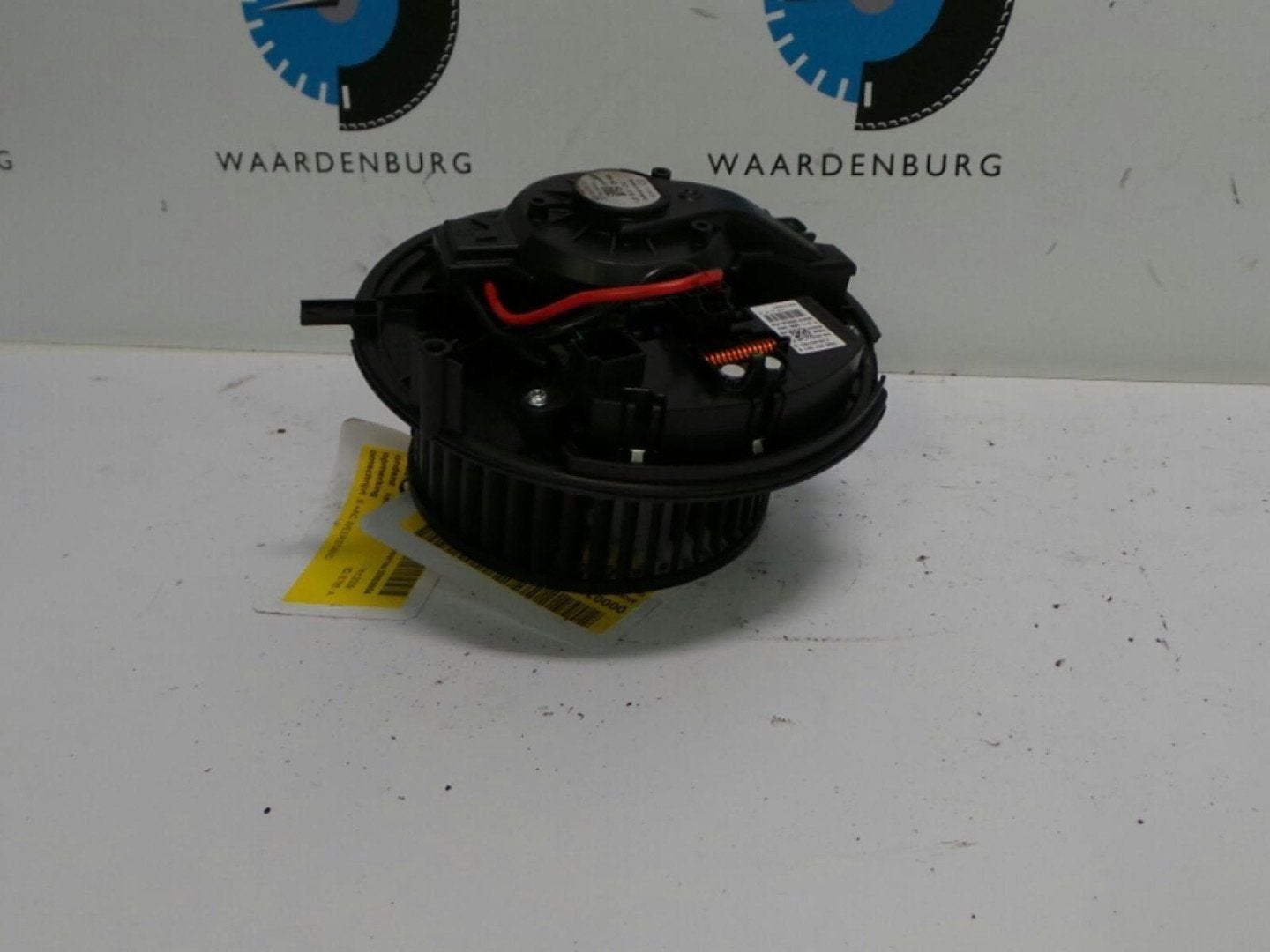VOLKSWAGEN GOLF KACHELMOTOR 2009, Auto-onderdelen, Ophalen of Verzenden, Gebruikt, Stiba lid